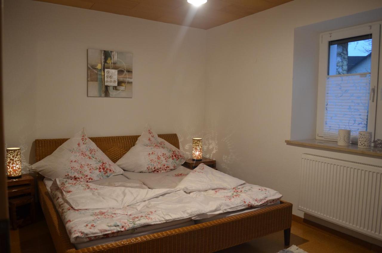 Gemuetliche Ferienwohnung Kirchenpingarten Buitenkant foto